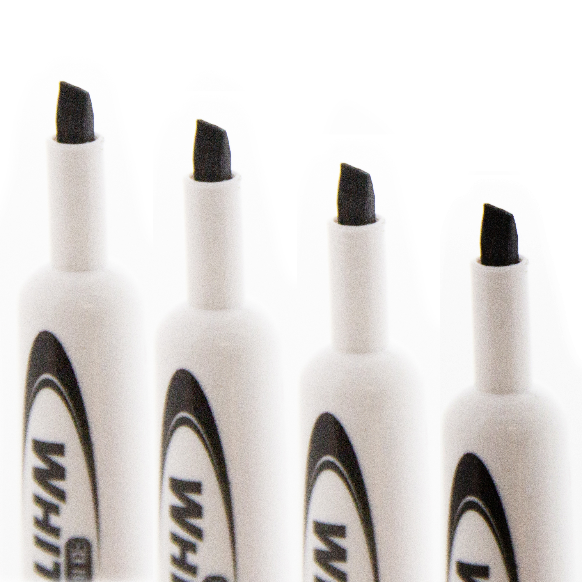 Basics Low-Odor Chisel Tip Dry Erase White Board Marker, Assorted  Colors - Pack of 12