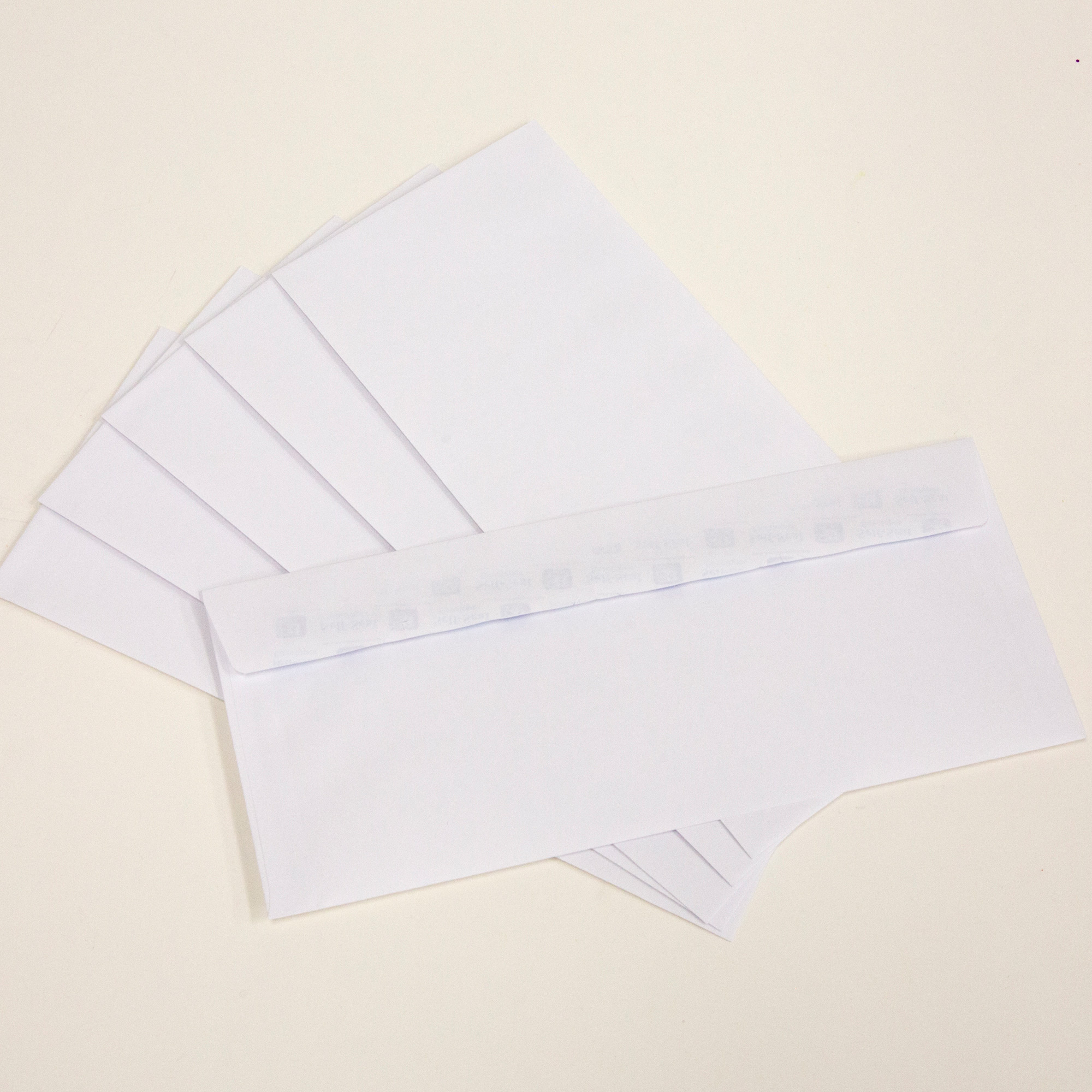 Securpak Sticky Pads (Pack of 40), Size: One size, White